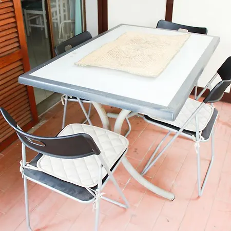 Lagomare Puccini Apartment *